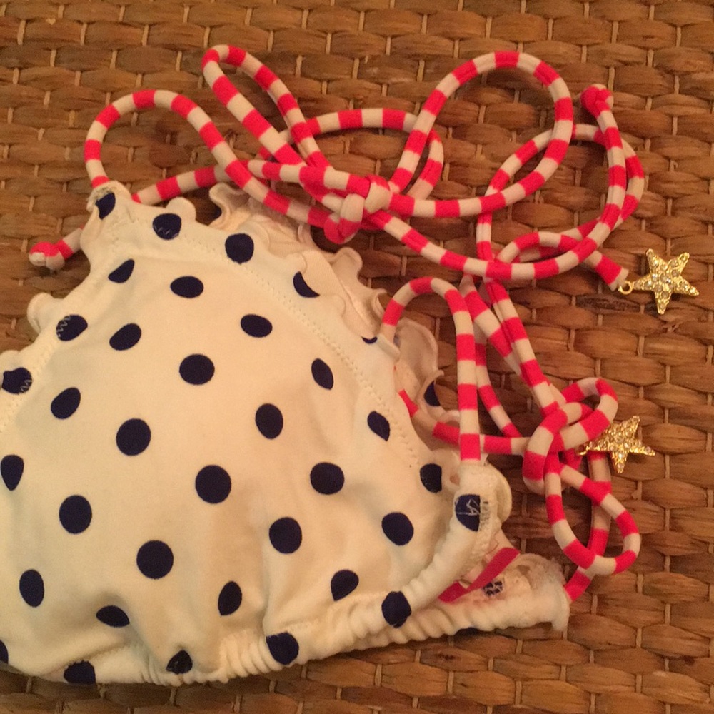 BOGO $9 🥰Victoria’s Secret bikini 👙 top